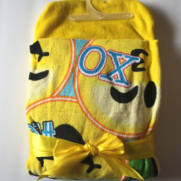 EmojiNation Hooded Towel Wrap Emoji Print 24 x 50 - Picture 5 of 6